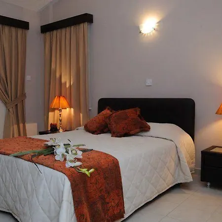 Vineland Bay Pissouri