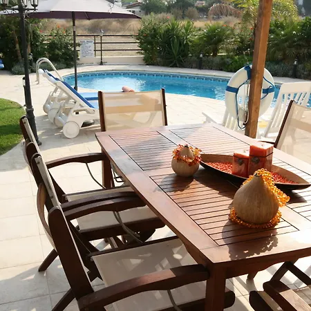Vineland Bay Pissouri